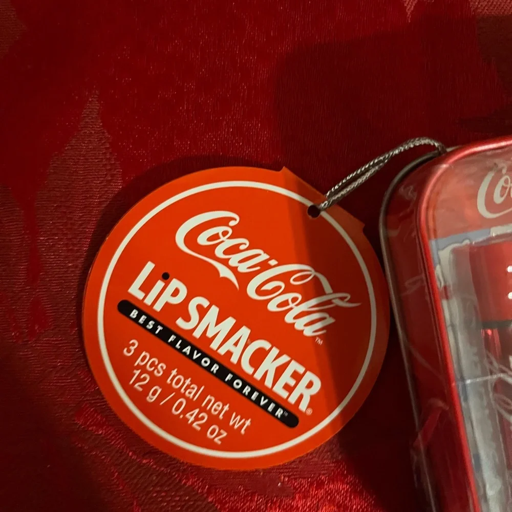 Coca Cola Lip Smacker Tin with Polar Bear Art